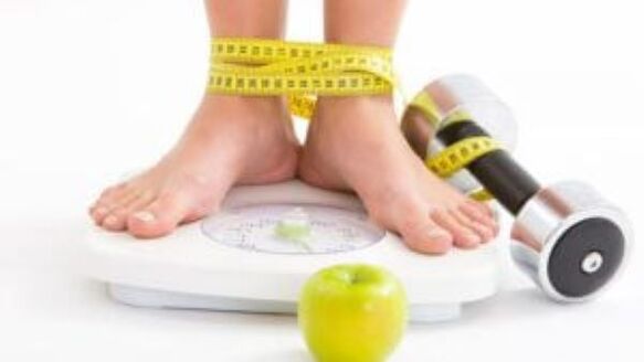 Για να αποτρέψετε την ανάπτυξη κιρσών, πρέπει να καταπολεμήσετε το υπερβολικό βάρος και να τρώτε σωστά.